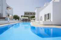  Vacation Hub International | Nissos Thira Hotel Main