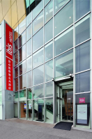  Vacation Hub International | Ibis Hong Kong North Point Main