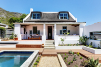  Vacation Hub International | Cape Dutch Sea Cottage Main