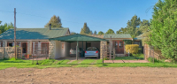  Vacation Hub International | Sir Henry's Guesthouse Main