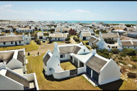  Vacation Hub International | South 2 Sea Cottage Main