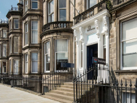  Vacation Hub International | Travelodge Edinburgh Haymarket Main