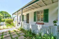 Vacation Hub International | Newlands Cottages - Little Clarkia Main