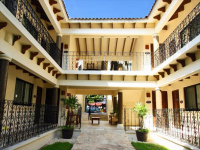 Vacation Hub International | Nina Hotel And Beach Club Main