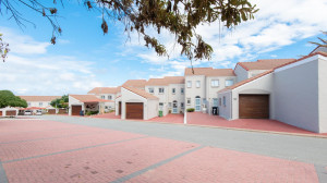  Vacation Hub International | 23 Baydunes Main