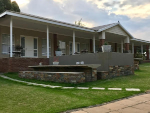  Vacation Hub International | Anathi Hotel Main