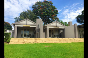  Vacation Hub International | Mountain Creek Lodge Main
