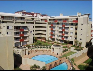  Vacation Hub International | Palm Gate Apartments Main