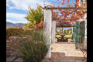  Vacation Hub International | Houdenbek Farm Cottages - Tarentaal Cottage Main