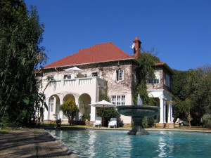  Vacation Hub International | Villa Victoria Guest House Main
