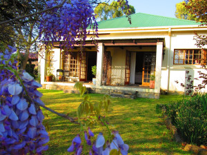  Vacation Hub International | Top House Bed and Breakfast Main