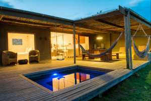  Vacation Hub International | Highrocks Beach House Main