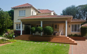  Vacation Hub International | Cornerway Guest House Main