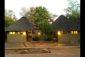  Vacation Hub International | Mabalingwe Game Reserve - Elephant Lodge Main