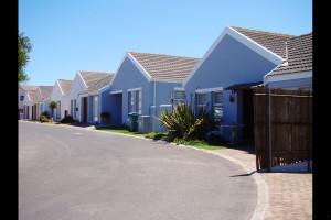  Vacation Hub International | Janes Guest House - St Claire's Self Catering Cottage Main
