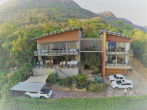  Vacation Hub International | ThatchView Main