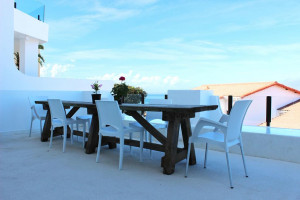  Vacation Hub International | Sanctuary Beach Condo Main