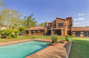  Vacation Hub International | Peter's Guesthouse Main