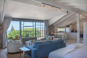  Vacation Hub International | Open Home - Starfish Cottage Main