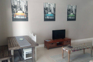  Vacation Hub International | WaterCube Selfcatering Main