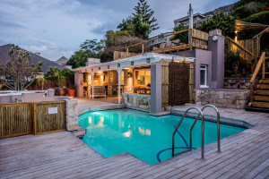  Vacation Hub International | 52 on Fish Hoek Main
