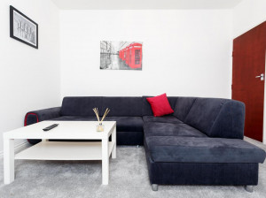  Vacation Hub International | Ruth Apartments Main