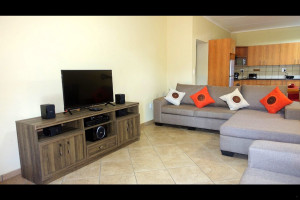  Vacation Hub International | The Escape Cottage Main