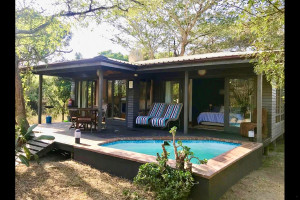  Vacation Hub International | Imani Bush House Main