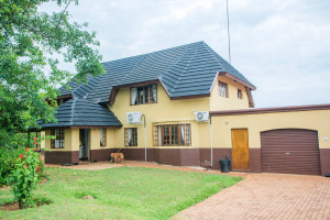  Vacation Hub International | HoyoHoyo Koeltehuis Main