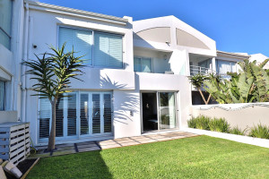  Vacation Hub International | The View @ Ocean Village Main