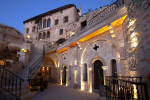  Vacation Hub International | Elika Cave Suites Main