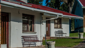  Vacation Hub International | Step-Aside Accommodation & Conference Centre Main