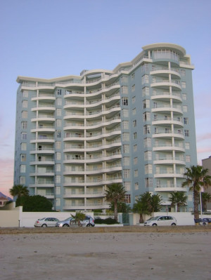  Vacation Hub International | 62 Cap d' Azur Main