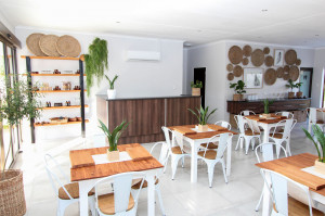  Vacation Hub International | The Maxton Boutique Hotel Main