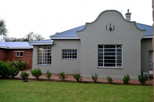  Vacation Hub International | Village Lodge Harrismith Main