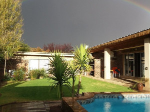  Vacation Hub International | Colesberg Overnight - Skietberg Lodge Main