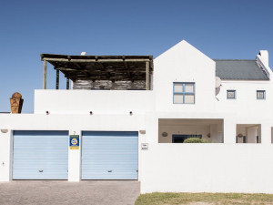  Vacation Hub International | La Kruger Blue Main