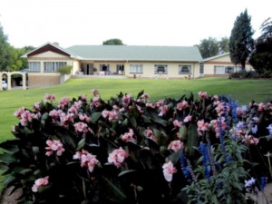 Vacation Hub International | Mieliefontein Karoo Guest Farm Main