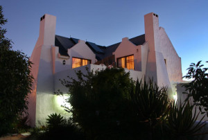  Vacation Hub International | Roosmarijn Guest House Main