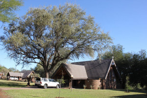  Vacation Hub International | Ekuthuleni River Front Chalets Main