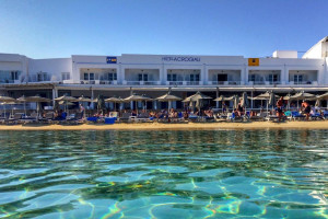  Vacation Hub International | Acrogiali Beach Hotel Main