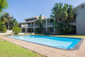  Vacation Hub International | Villa Aloha Guesthouse Main