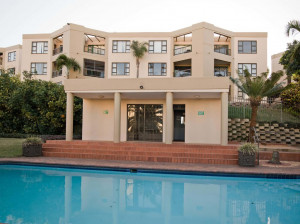  Vacation Hub International | 15 The Shades Main