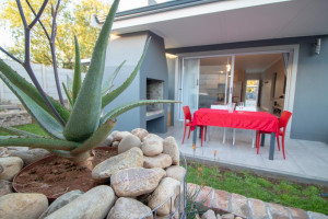  Vacation Hub International | Memories Self-Catering Main