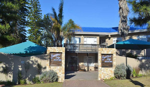  Vacation Hub International | Seaview Lodge Main