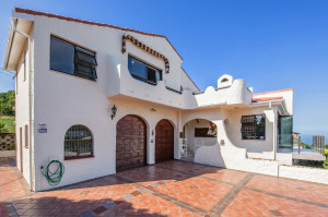  Vacation Hub International | Eagles Nest Villa Main