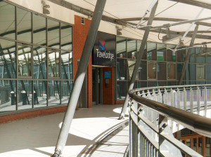  Vacation Hub International | Travelodge Birmingham Central Broadway Plaza Main