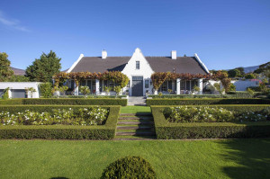  Vacation Hub International | 14 on Klein Constantia Main