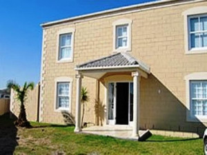  Vacation Hub International | In Touch Accommodation Main