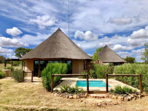  Vacation Hub International | Golden Impalas Bush Resort Main
